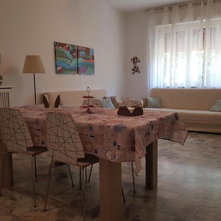 La Casa Al Mare Διαμέρισμα Πεσκάρα Εξωτερικό φωτογραφία